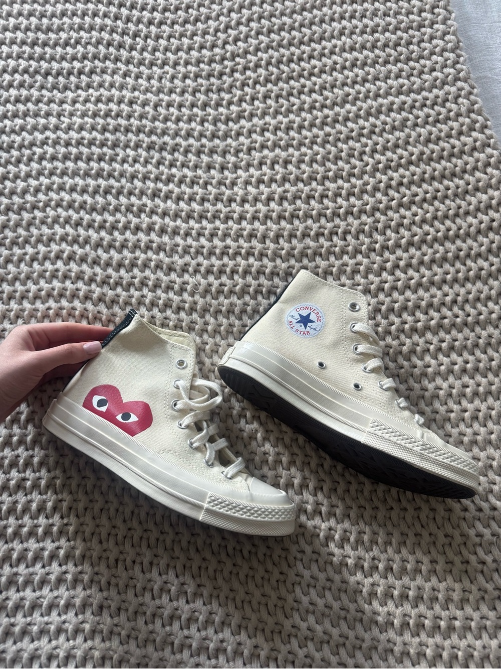 Brand New Never Worn Converse PLAY Chuck Taylor High Top - Cream with Red Heart